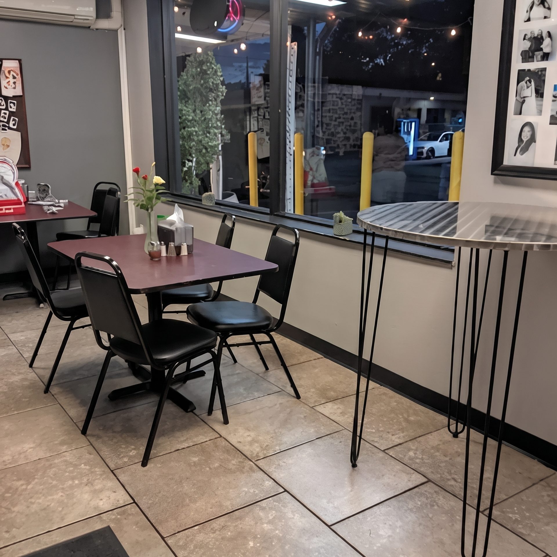 Comfortable dining, every time